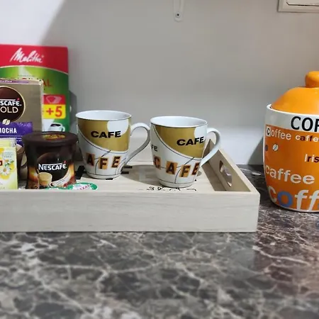 Trikalabnb - Rock & Roll 2 In Apartament